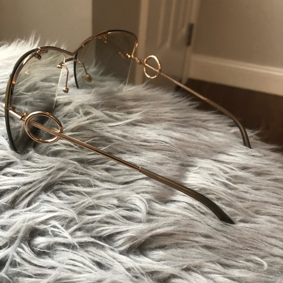 Saint Laurent Sunglasses - Picture 4 of 4